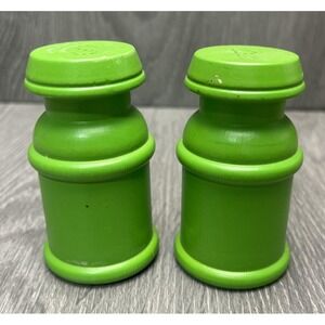 Vintage Clover Wooden Salt Pepper Shakers Green MCM Retro 70's